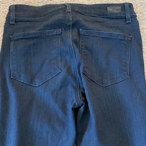 Paige dark wash skinny. Sz 27 petite. Fits a 26 as lots of stretch. 25 “ inseam. - Picture 5 of 6